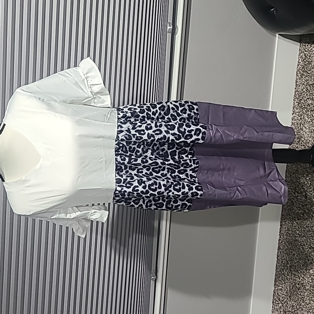 Shein, baby doll dress, size M Gray and White
